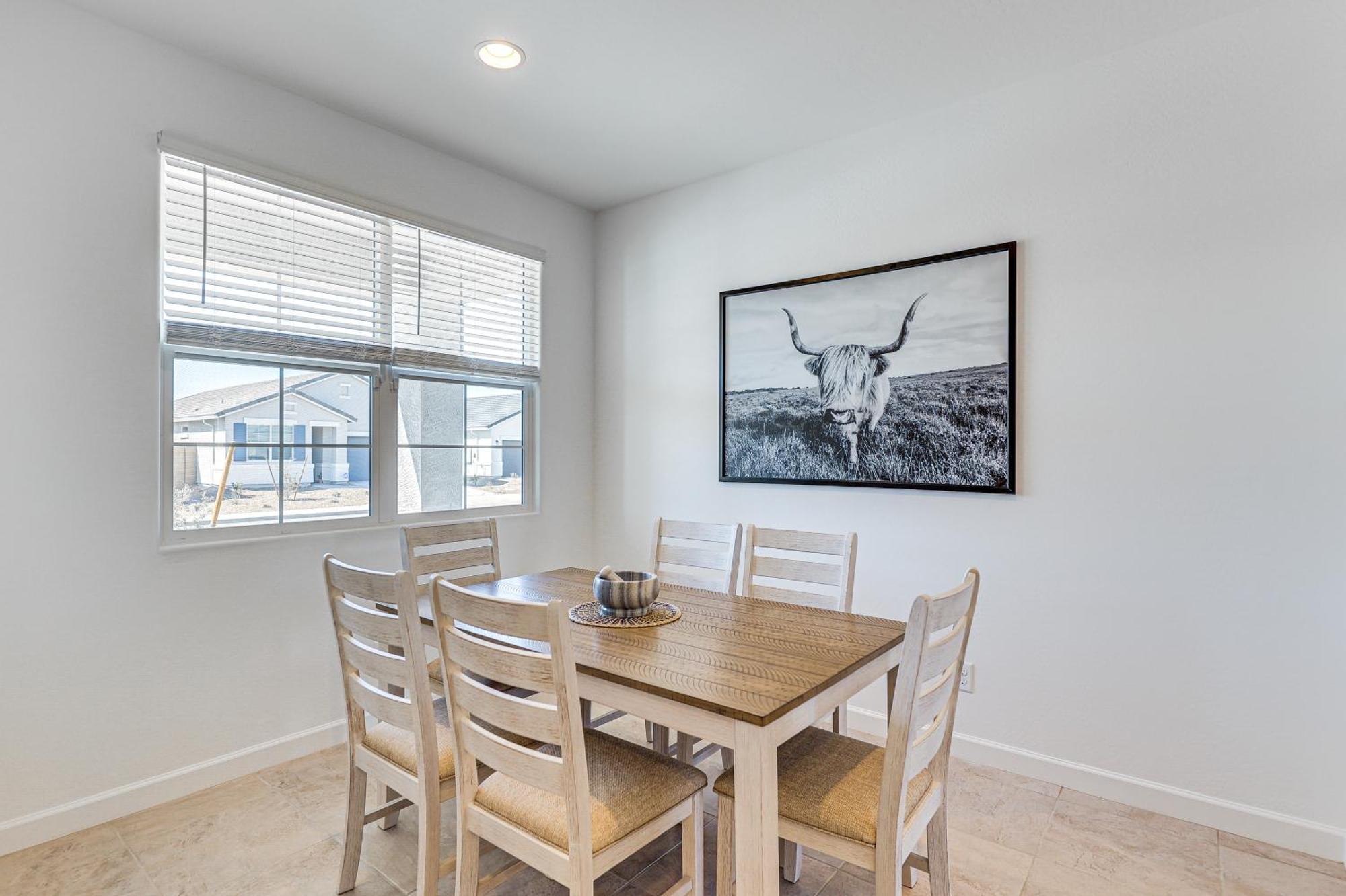 Maricopa Home With Putting Green And Covered Patio! Екстер'єр фото